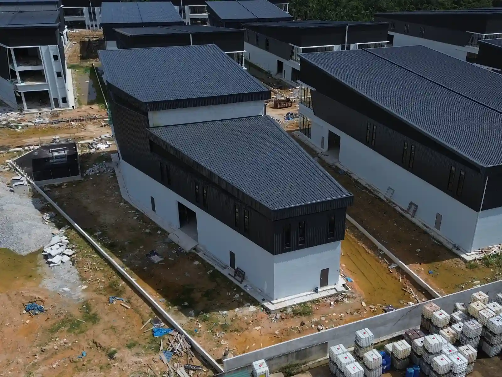 A-Park Plot 27 - Back